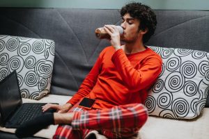 Freelancer vs Agência de Design